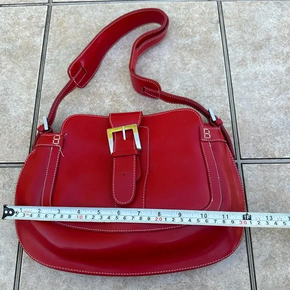 Phynes Paris Shoulder Bag